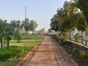 Lake City Sector M7 Main Park