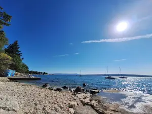 Plaža Crni Molo