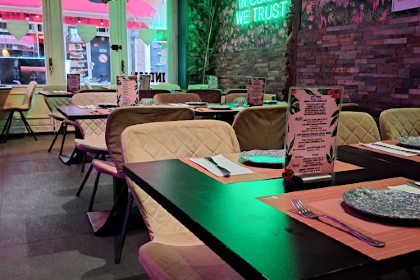 Bollywood Indian Restaurant