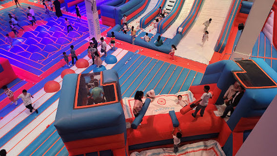 Hawa Inflatable Park