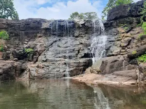 chimauwa waterfall