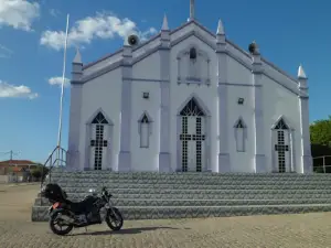 Igreja Matriz de Santa Terezinha.