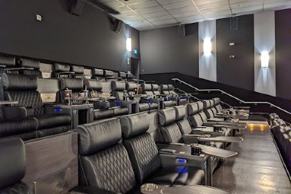 Cineplex VIP Cinemas University District