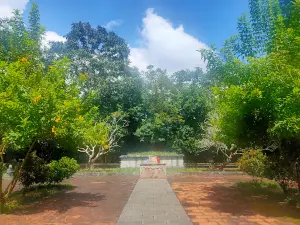 Lam Kinh Relic