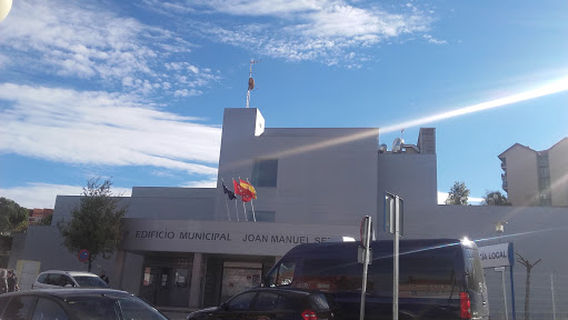 Edificio Municipal Joan Manuel Serrat