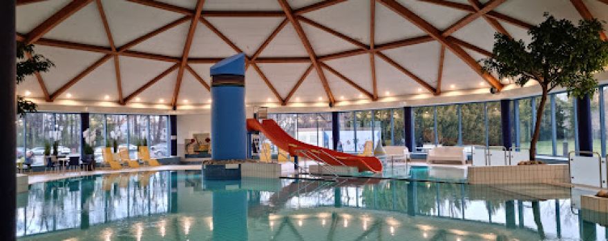 Arnstadter Sport- Und Freizeitbad Am Wollmarkt