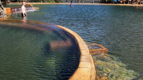 Maquinit Hot Spring