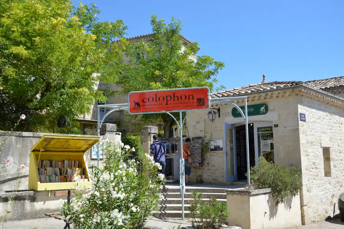 Hotels near Colophon - Maison de l'Imprimeur