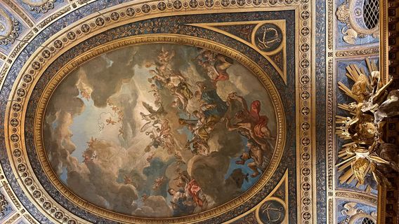Versailles