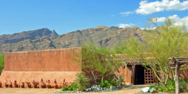 DeGrazia Gallery in the Sun