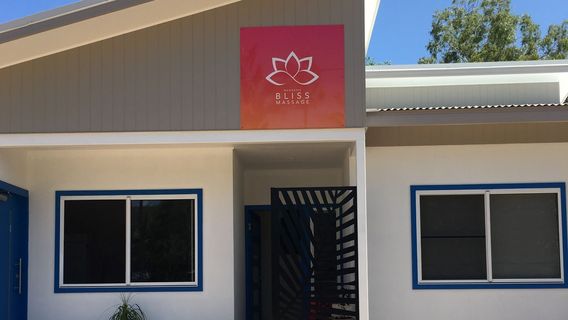 Magnetic Bliss Massage