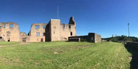 Ruine Hochburg