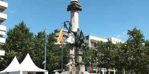 Monumento a Manuel Mila i Fontanals