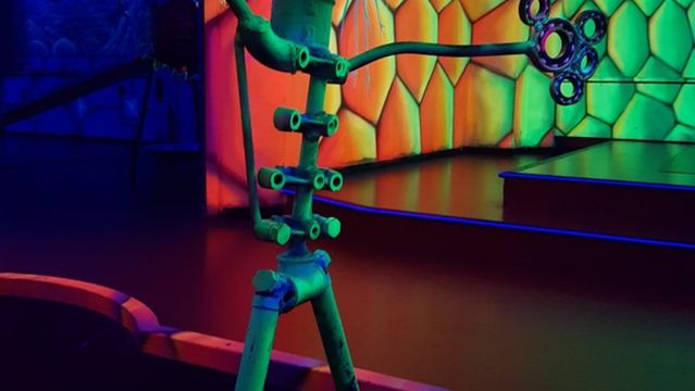 Schwarzlicht Insel Berlin