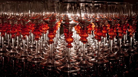 Moana Glass by Ryan Staub