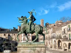 Francisco Pizarro Equestrian Monument