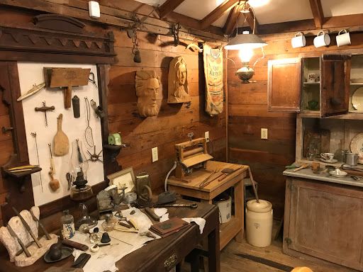 Russell Farm Art Center