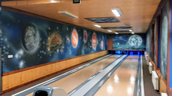 Bowling U Cimbury
