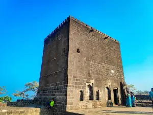 Shivneri Kaman