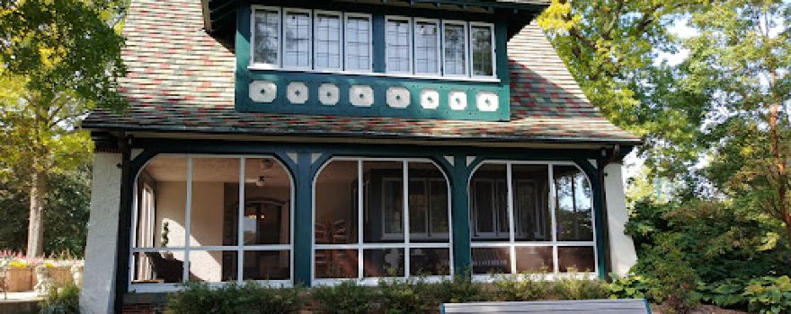 Kellogg Manor House