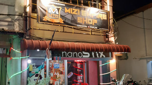 Pasar Malam Pekan Lama Parit Buntar