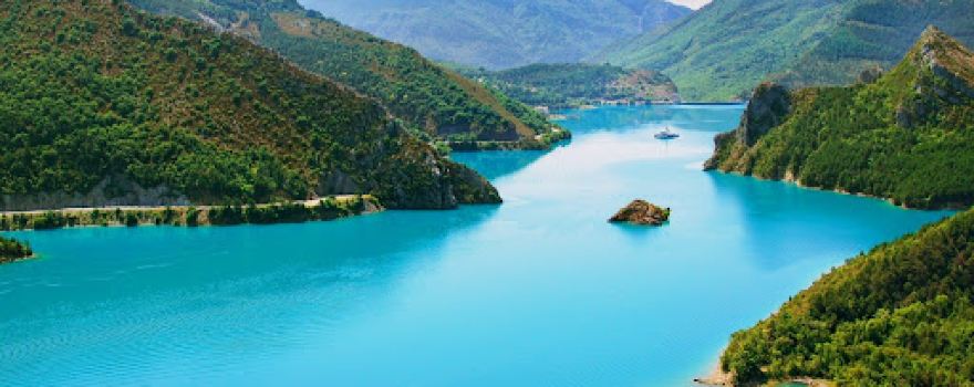 Camping du lac Saint-Julien du Verdon