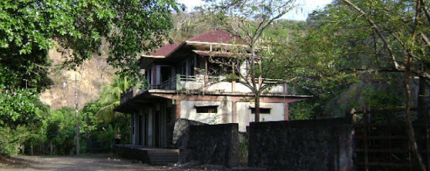 Estación de Tren Abandonada