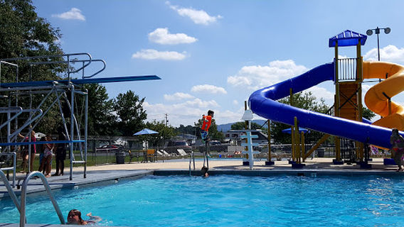 Moorefield Town Pool