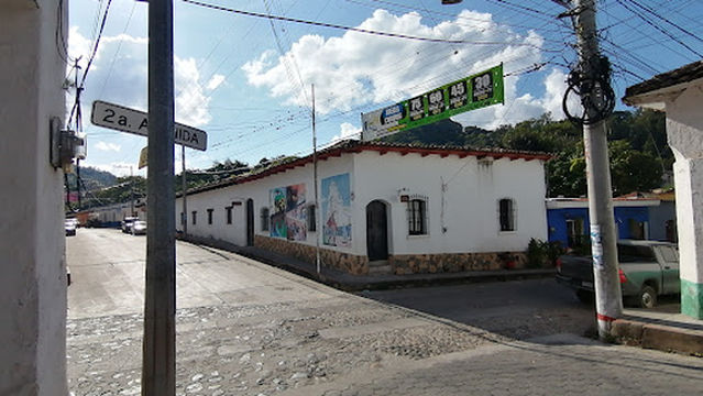 Casa de la Cultura Esquipulas "María del Carmen Rosa Hernández"