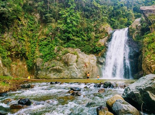Baiguate Waterfall