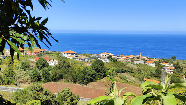 Ponta de São Jorge Lighthouse