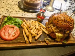 Manzo Prime Steak House