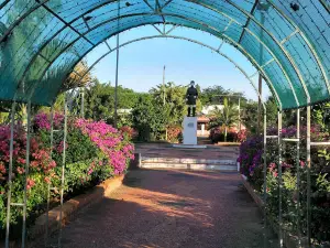 Plaza Gral. José Eduvigis Díaz, Pirayú Paraguarí