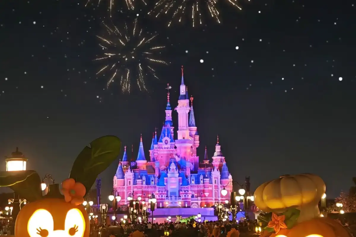 Shanghai Disneyland Ticket Booking: Pricing & Rules