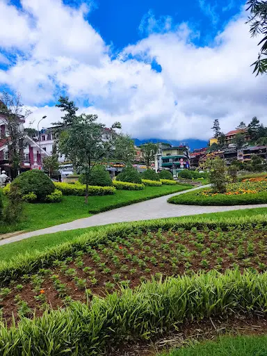 Quảng Trường Hồ Sa Pa