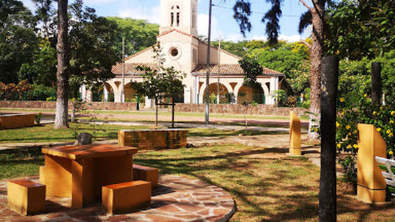 Plaza de Caapucu