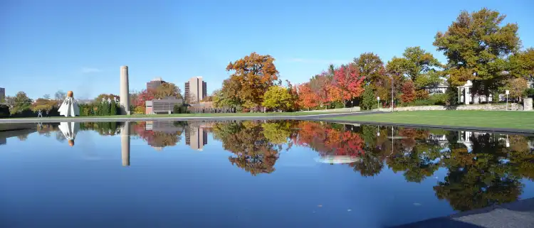 Hotels near The Nelson-Atkins Museum of Art