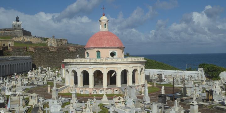 Santa Maria Magdalena De Pazzis Cemetery