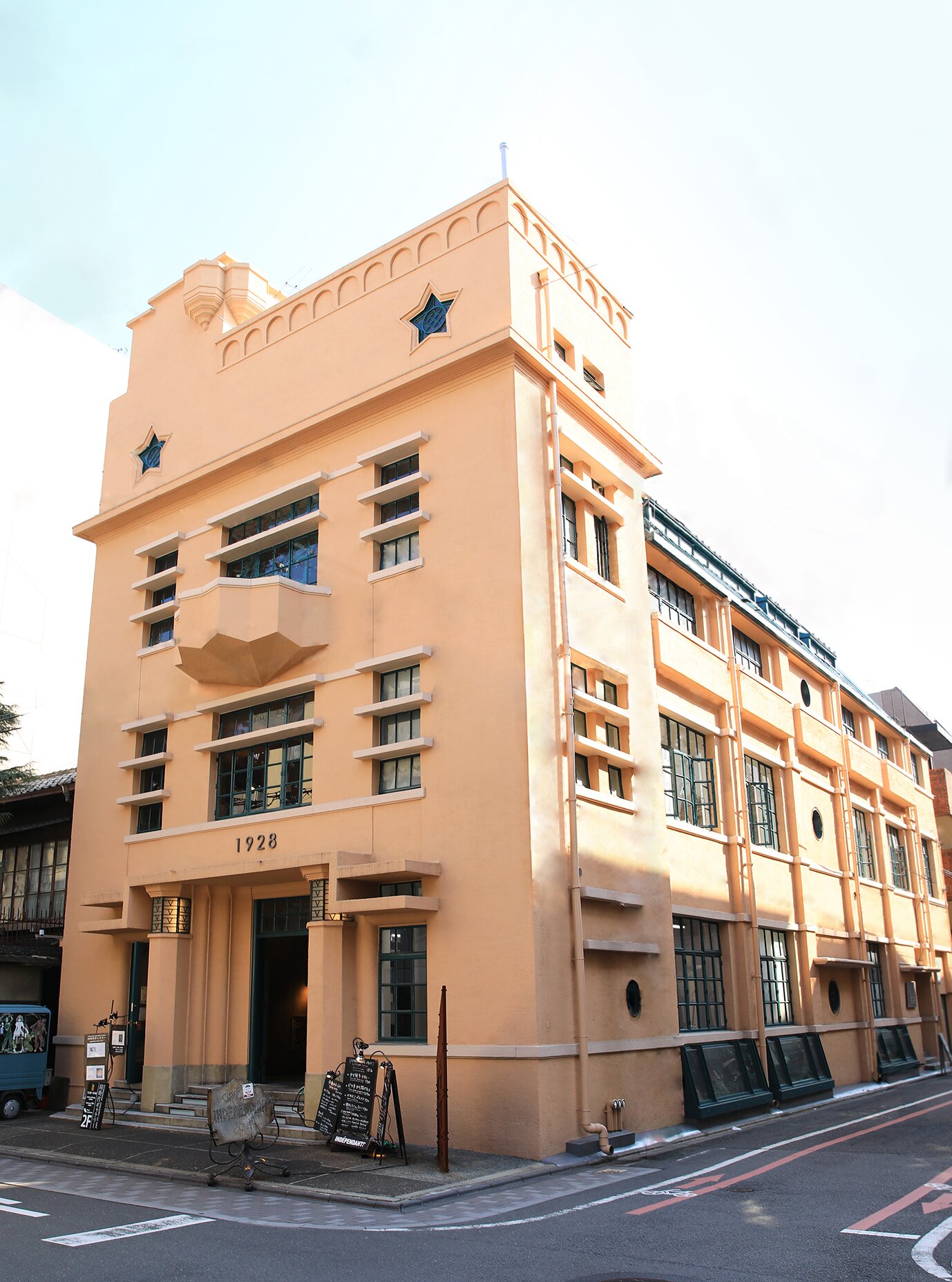 京都 ギア専用劇場 GEARショーEチケット 予約