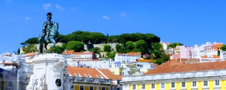 Амадора