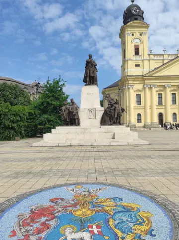 Lajos Kossuth Monument