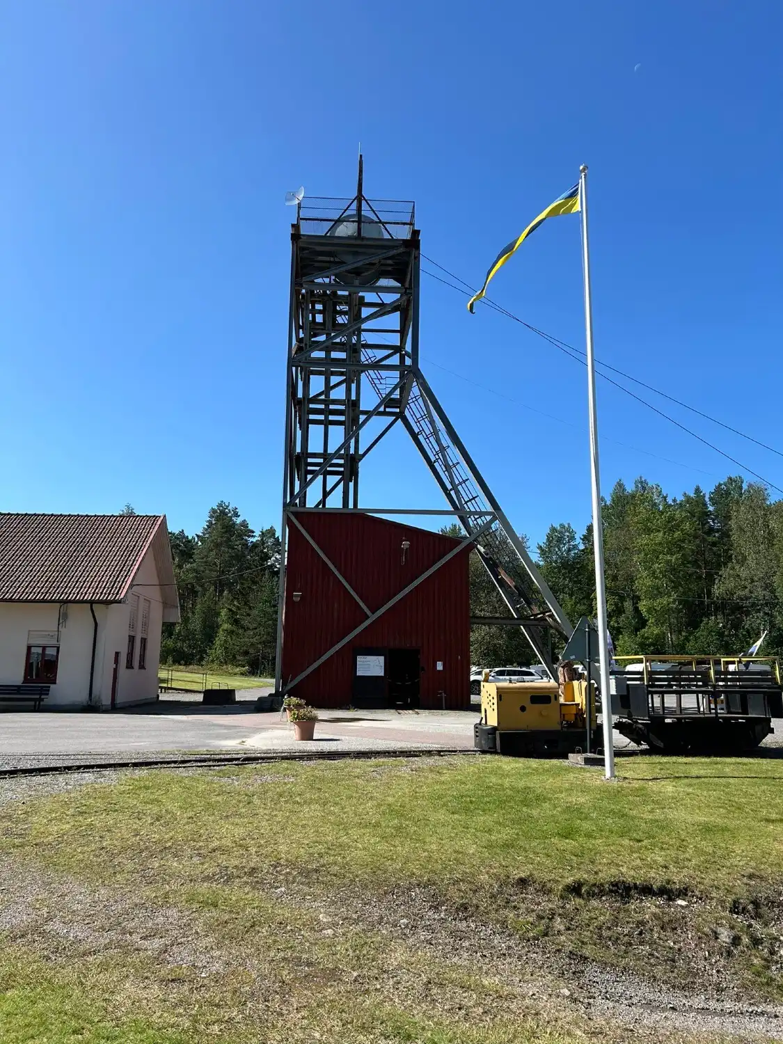 Hotel dekat Knalla Mine and Zinkgruvan Mining Museum