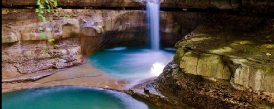 La Grotta Urlante