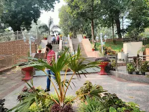 Bhardwaj Park