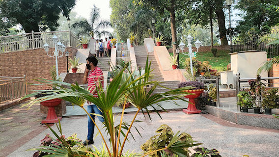 Парк Бхардвадж