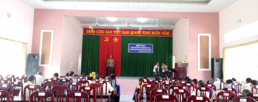 Trung tâm văn hóa xã Thường Thới Tiền