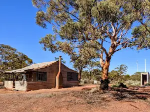 Hilltop Lookout