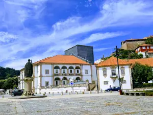 Jardim da Avenida Visconde Guedes Teixeira