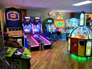 Caz Sports Bowl