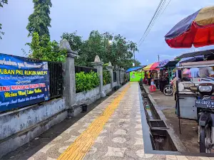 Alun-Alun Prembun